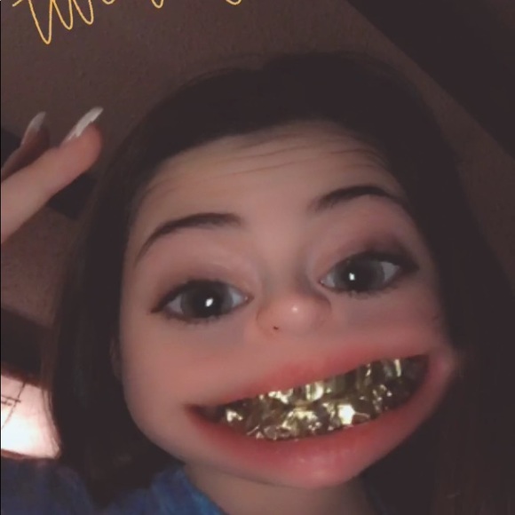 Meet your Posher, Maddie - Picture 1 of 1